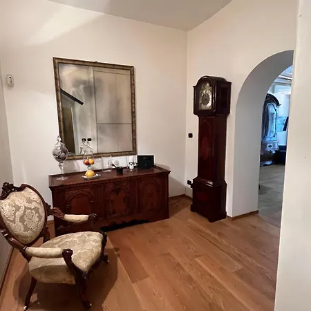 Le Sorelle Rome Buitenkant foto